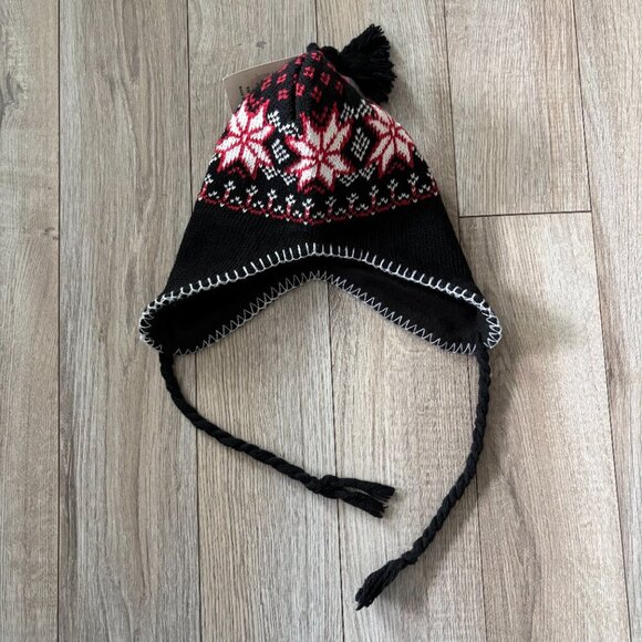 NWT Kids Black and Red Snowflake Fleece Lined Peruvian Beanie with Ear Flaps - Picture 9 of 9